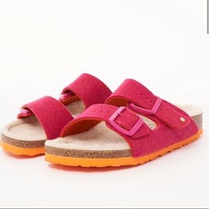BIRKENSTOCK WOMENS Arizona Wool Felt Sandals 40
